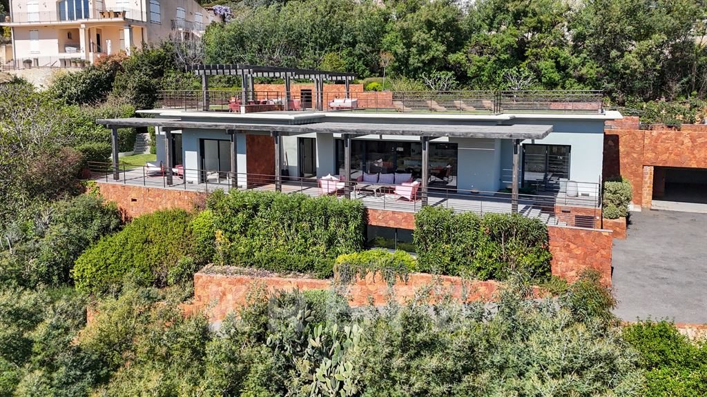 Maison à vendre, 240m², Théoule-sur-Mer