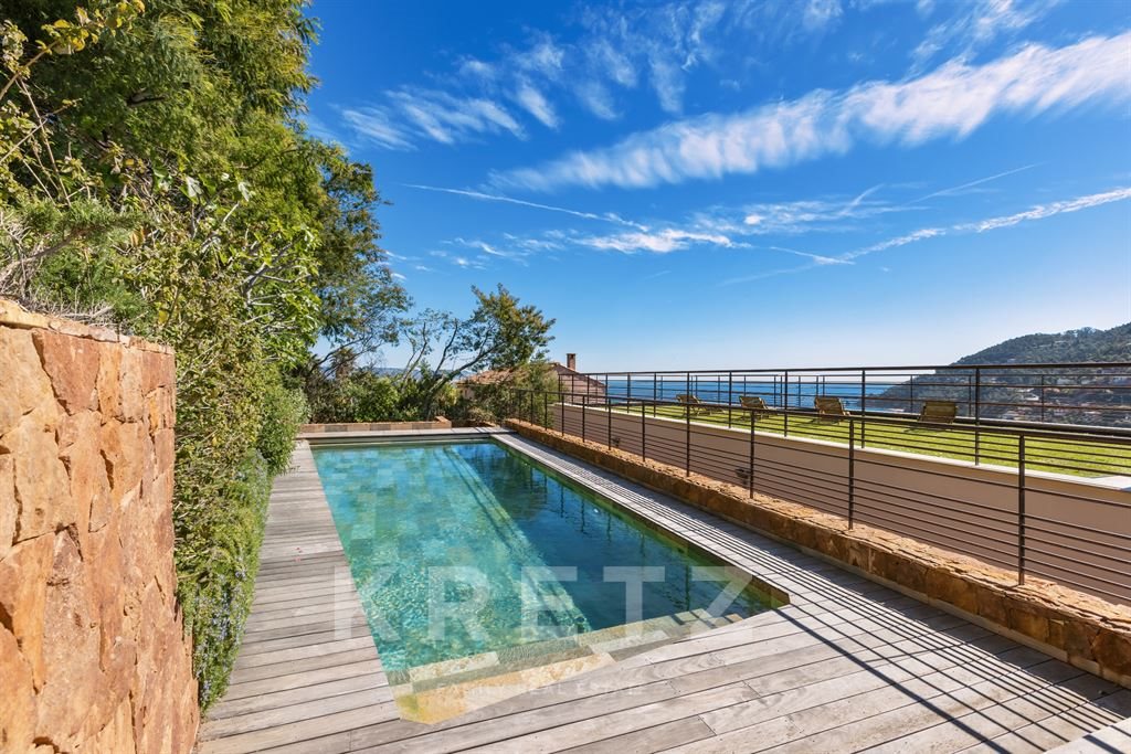 Maison à vendre, 240m², Théoule-sur-Mer