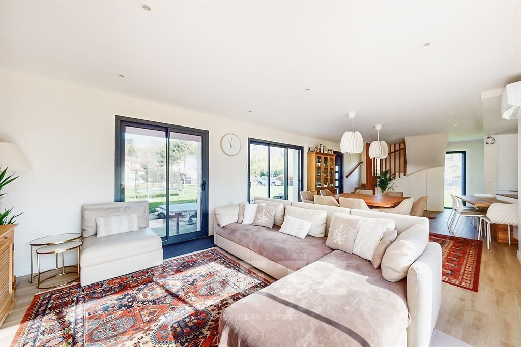 Maison à vendre, 335m², Saint-Léger-en-Yvelines