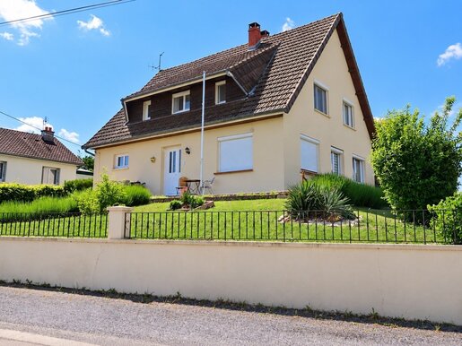Maison 8 pièces 174 m² · à Autun · 174 m² · 269 800 €