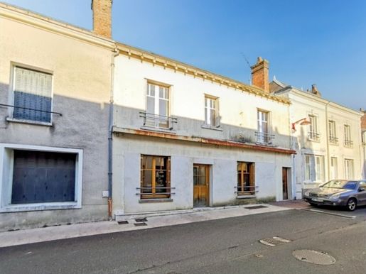 Maison 5 pièces 110 m² · à Savigny-sur-Braye · 110 m² · 55 500 €