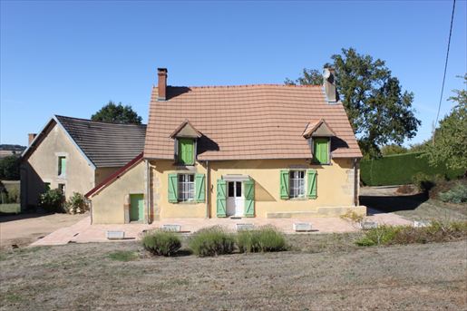 Maison 7 pièces 150 m² · à Saint-Éloy-d'Allier · 150 m² · 201 900 €