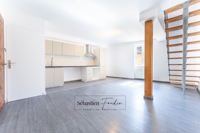 Appartement à vendre, 56m², Solliès-Toucas