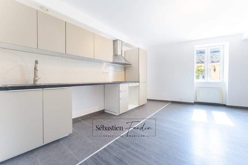 Appartement à vendre, 56m², Solliès-Toucas