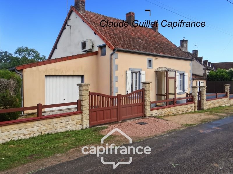 Maison à vendre, 73m², Commentry