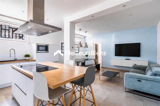 Parking 3 pièces 70 m² · à Châtillon · 70 m² · 330 000 €