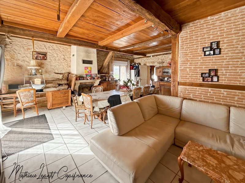 Maison à vendre, 120m², Antonne-et-Trigonant
