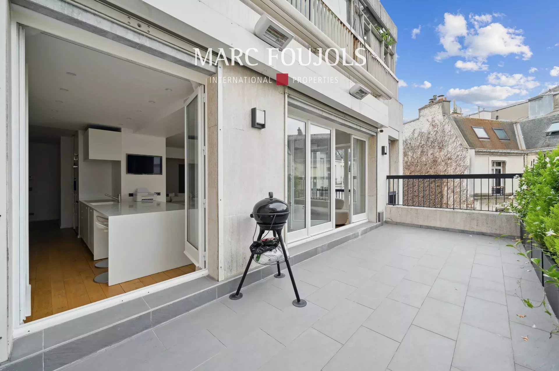 Appartement – Paris 8 - Vue 2