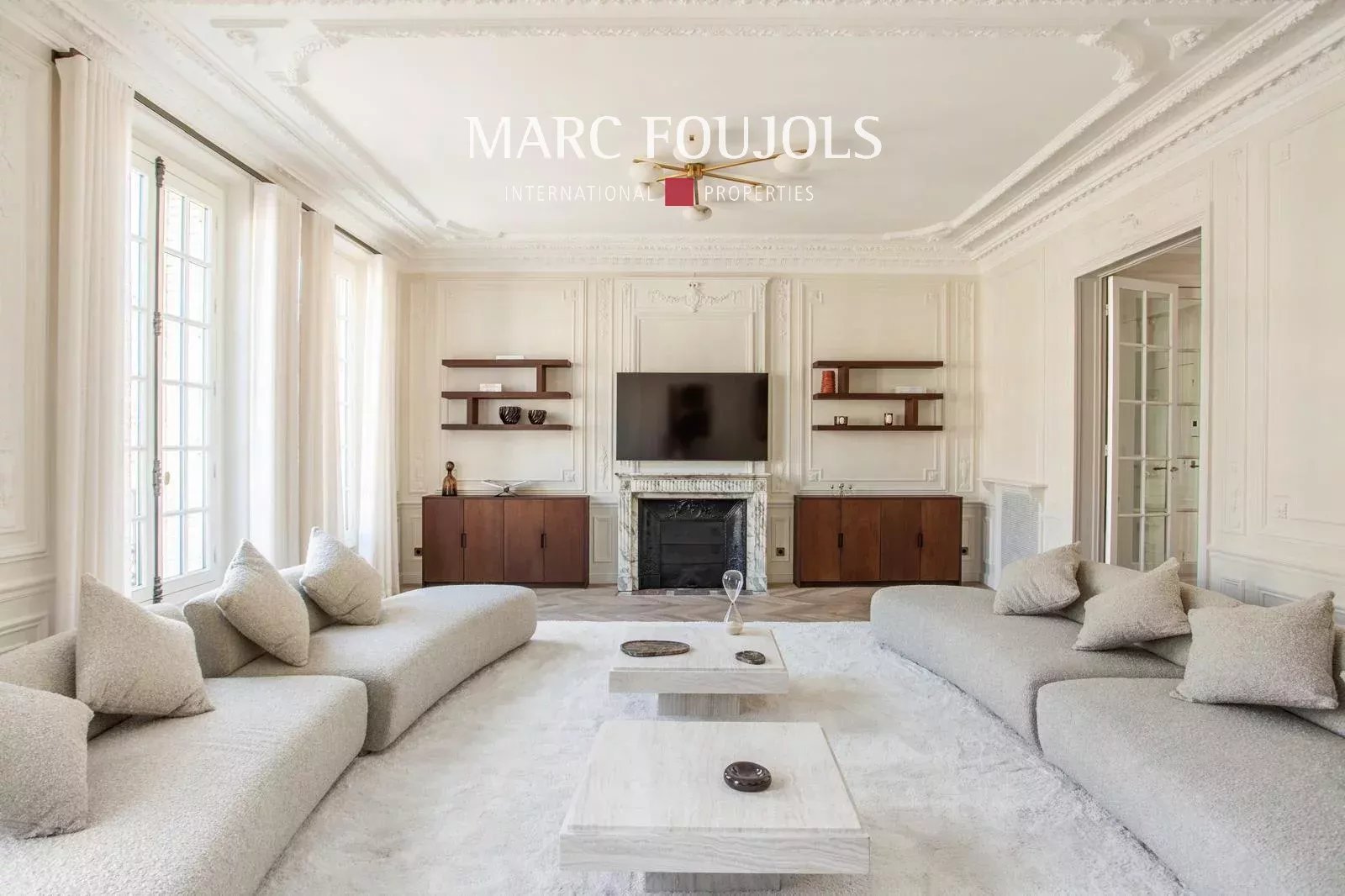Appartement – Paris 16 - Plus