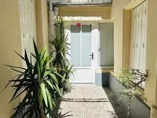 Appartement 3 pièces 43 m² · à Paris 7ème · 43 m² · 695 000 €