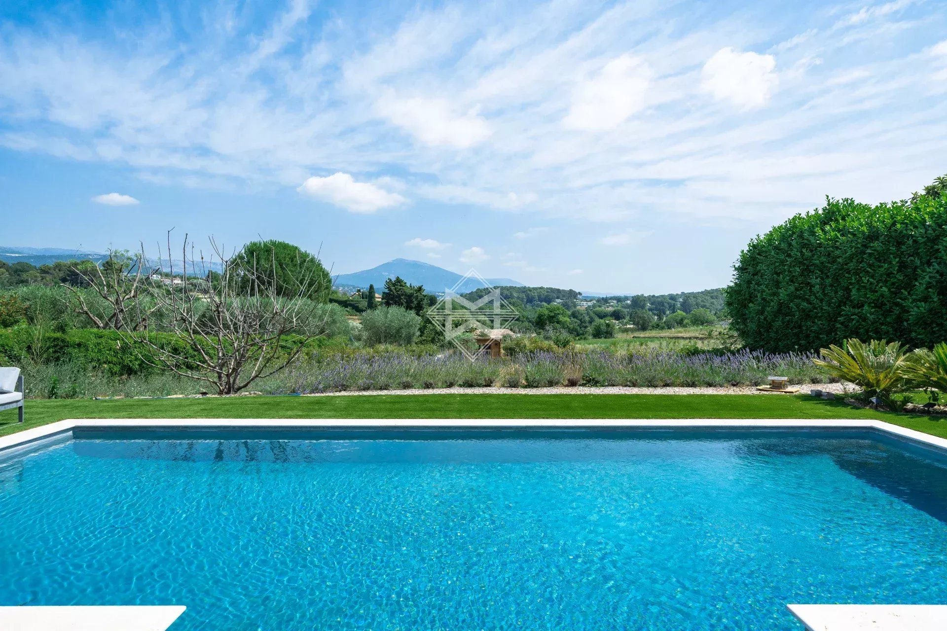 Maison à vendre, 300m², Grasse