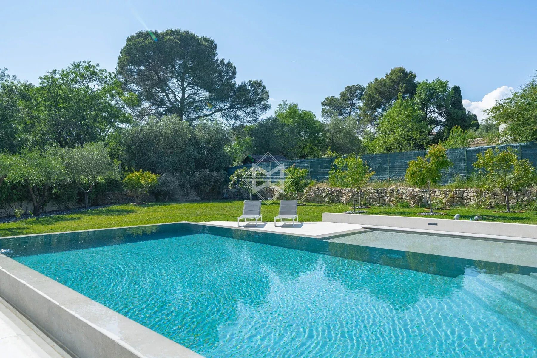 Maison à vendre, 330m², Valbonne