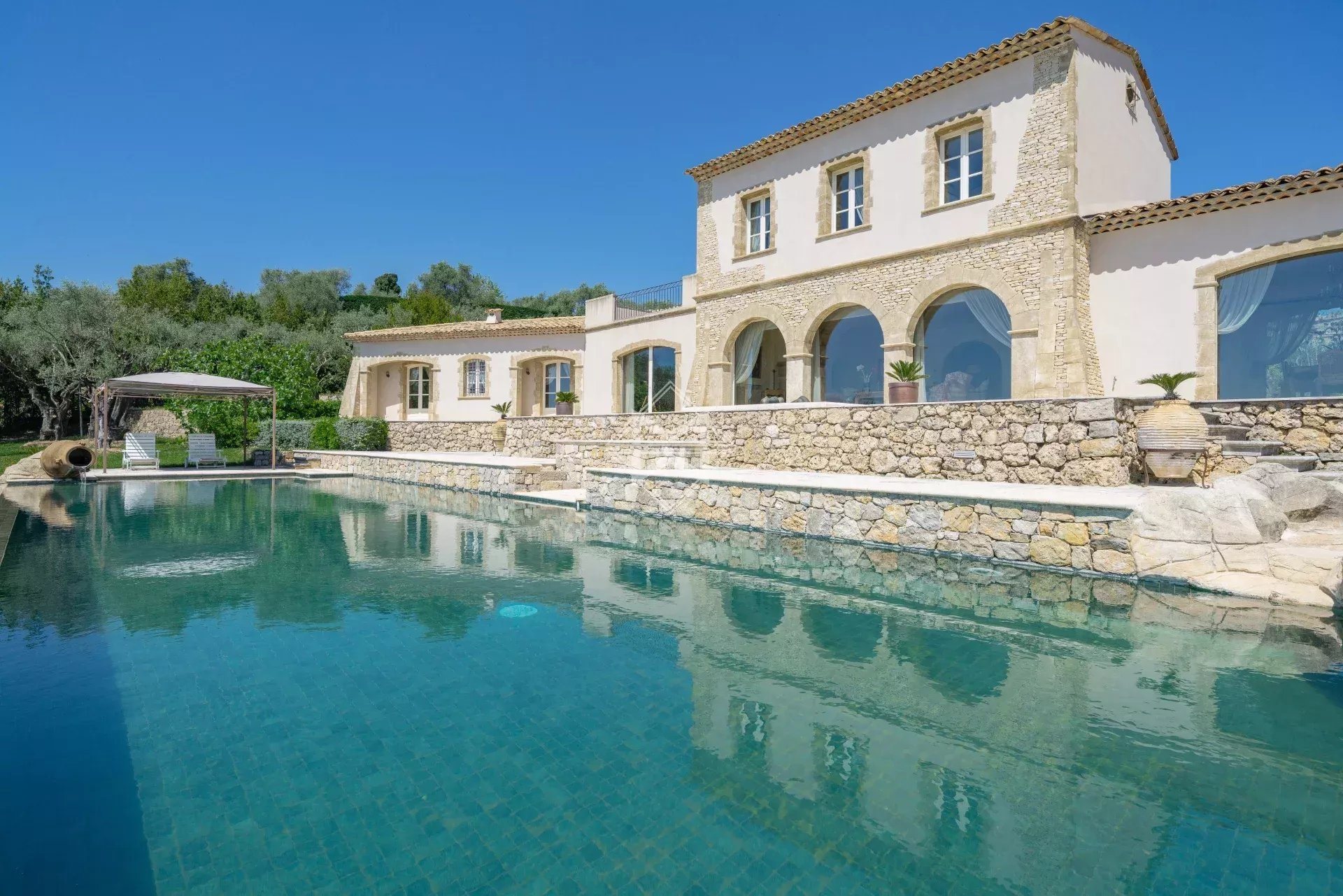Maison à vendre, 625m², Châteauneuf-Grasse