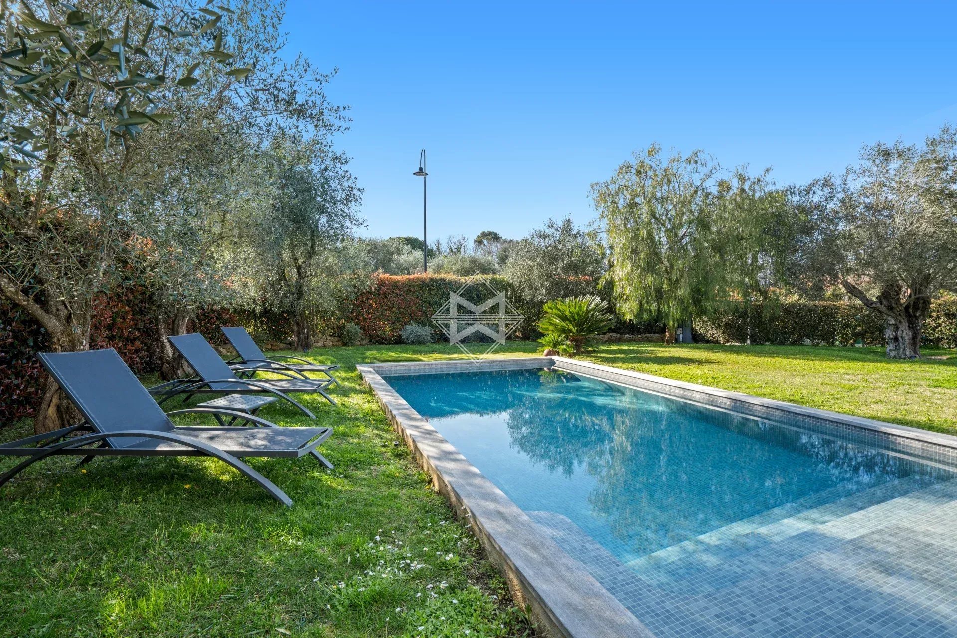 Maison à vendre, 235m², Valbonne