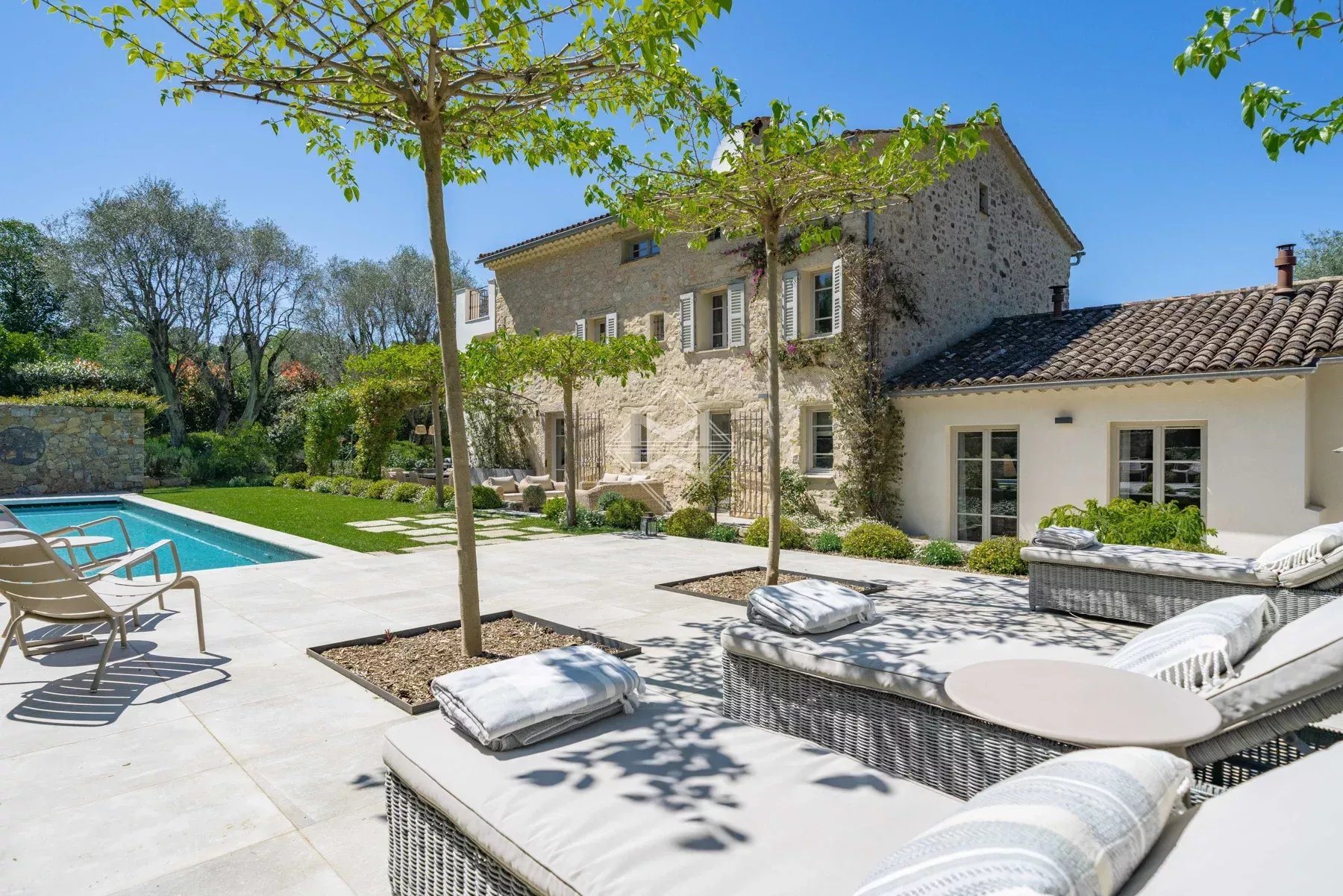 Maison à vendre, 312m², Valbonne