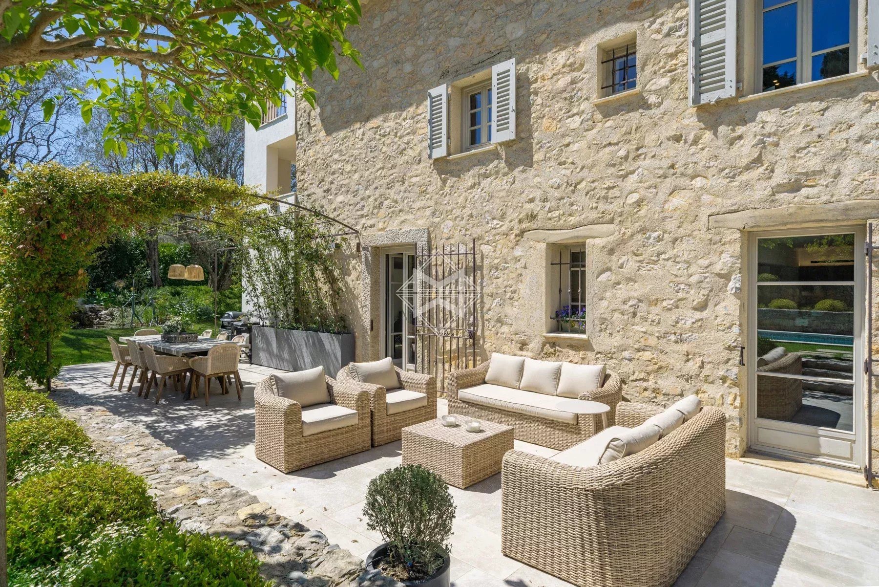 Maison à vendre, 312m², Valbonne