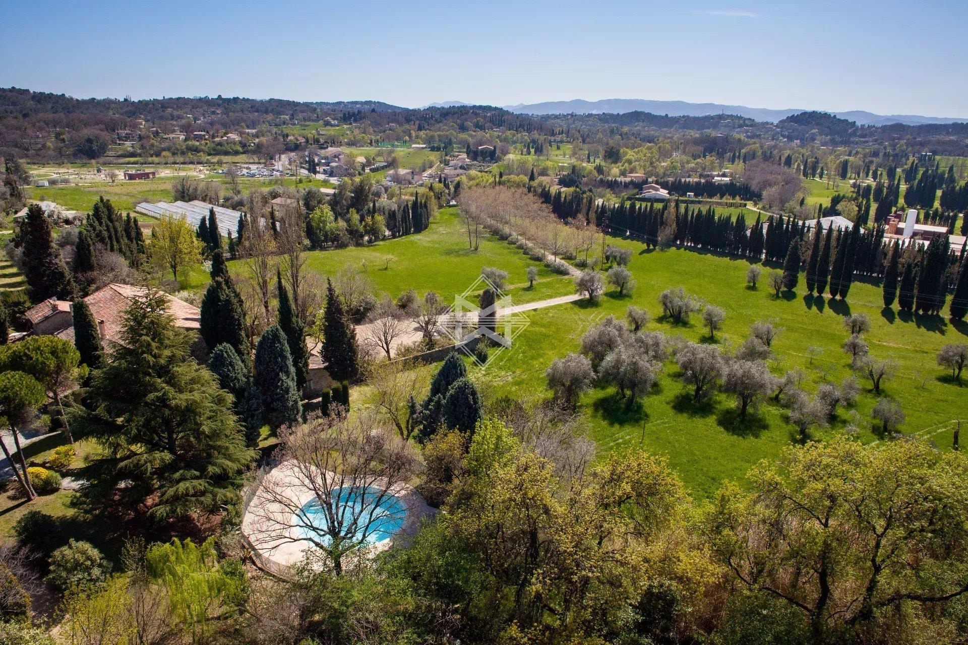 Maison à vendre, 700m², Opio