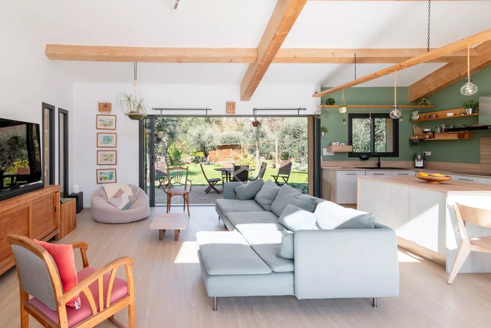 Maison à vendre, 123m², Le Rouret