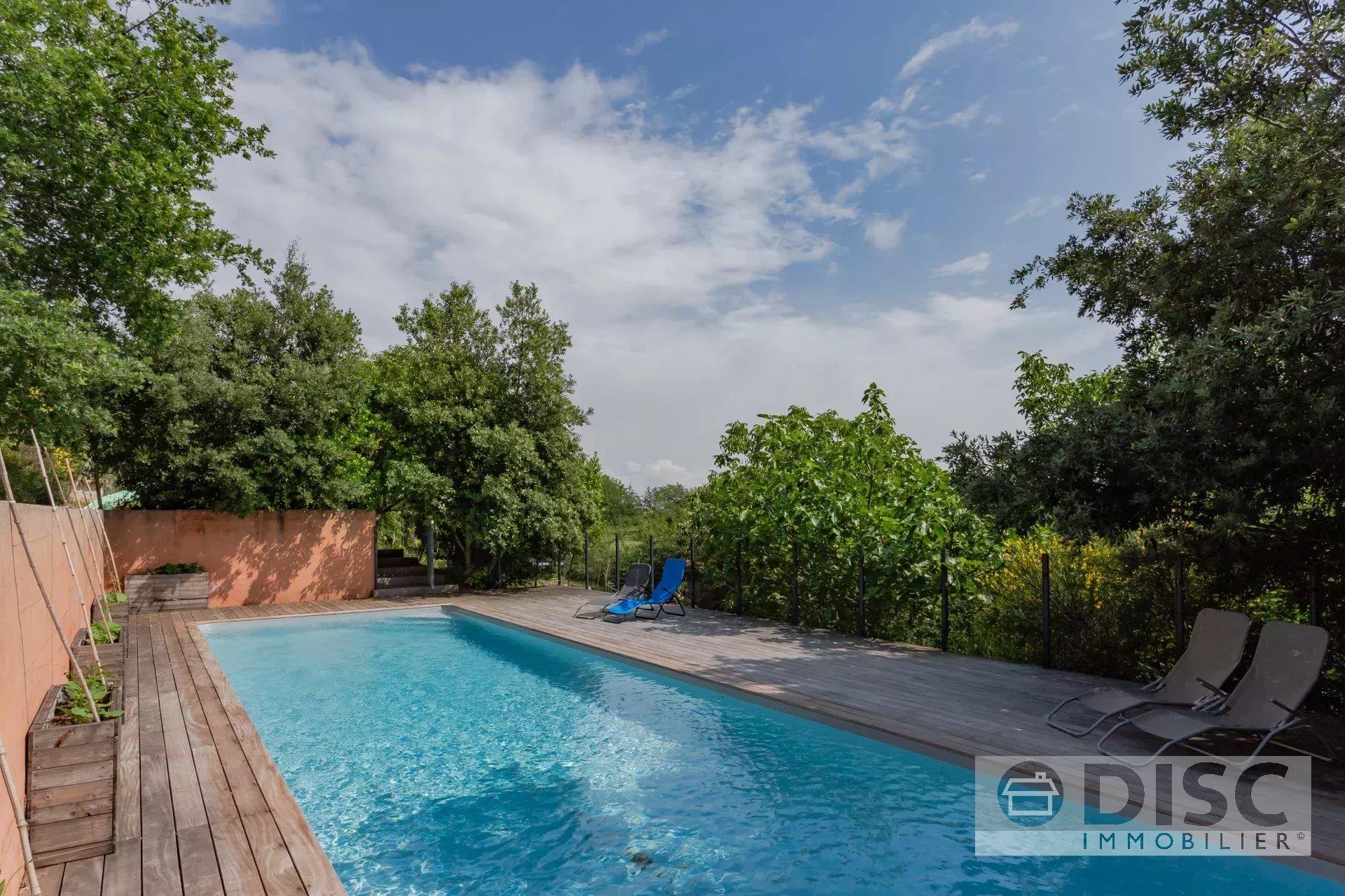 Maison à vendre, 272m², Vaour