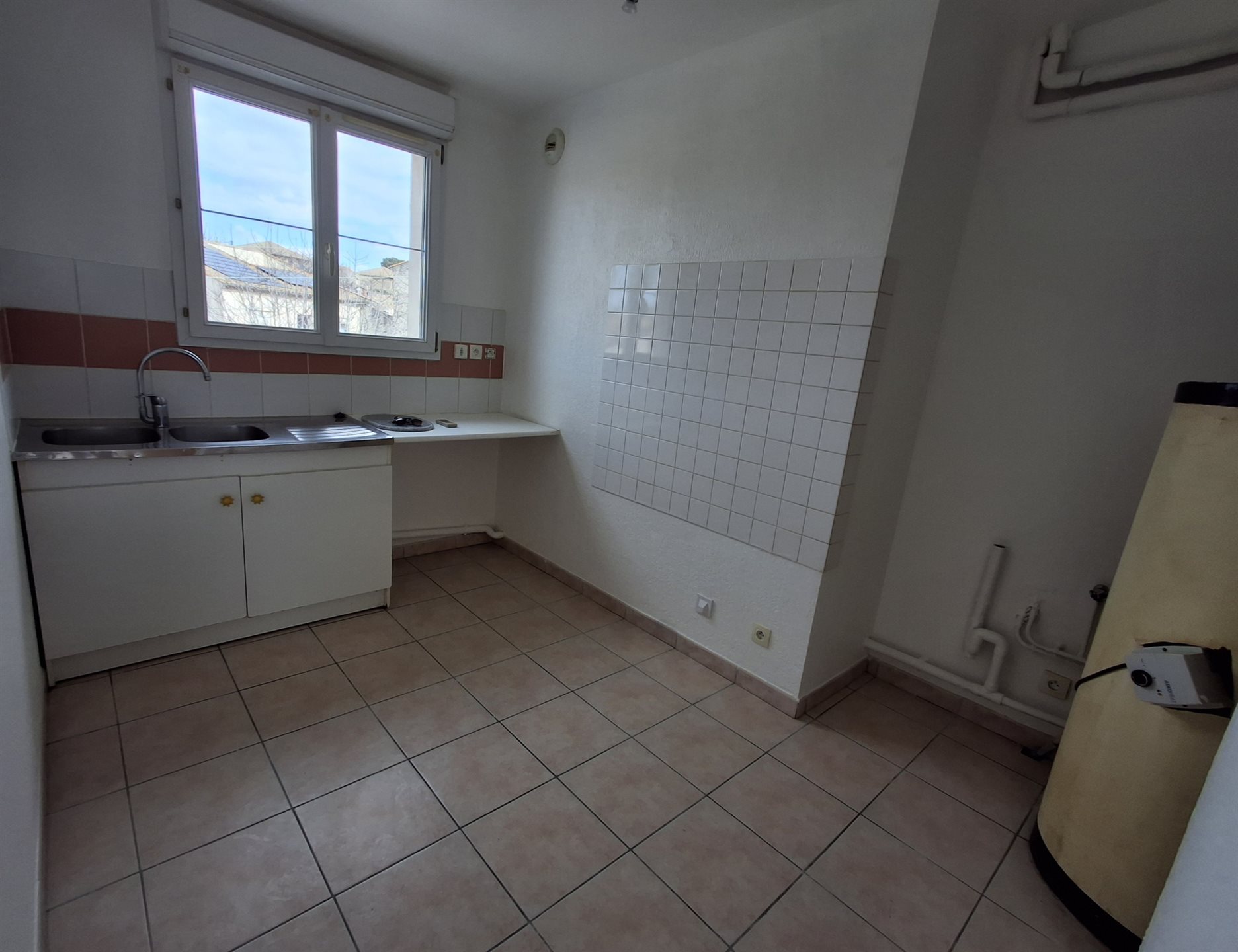 Appartement à louer, 50m², Servian
