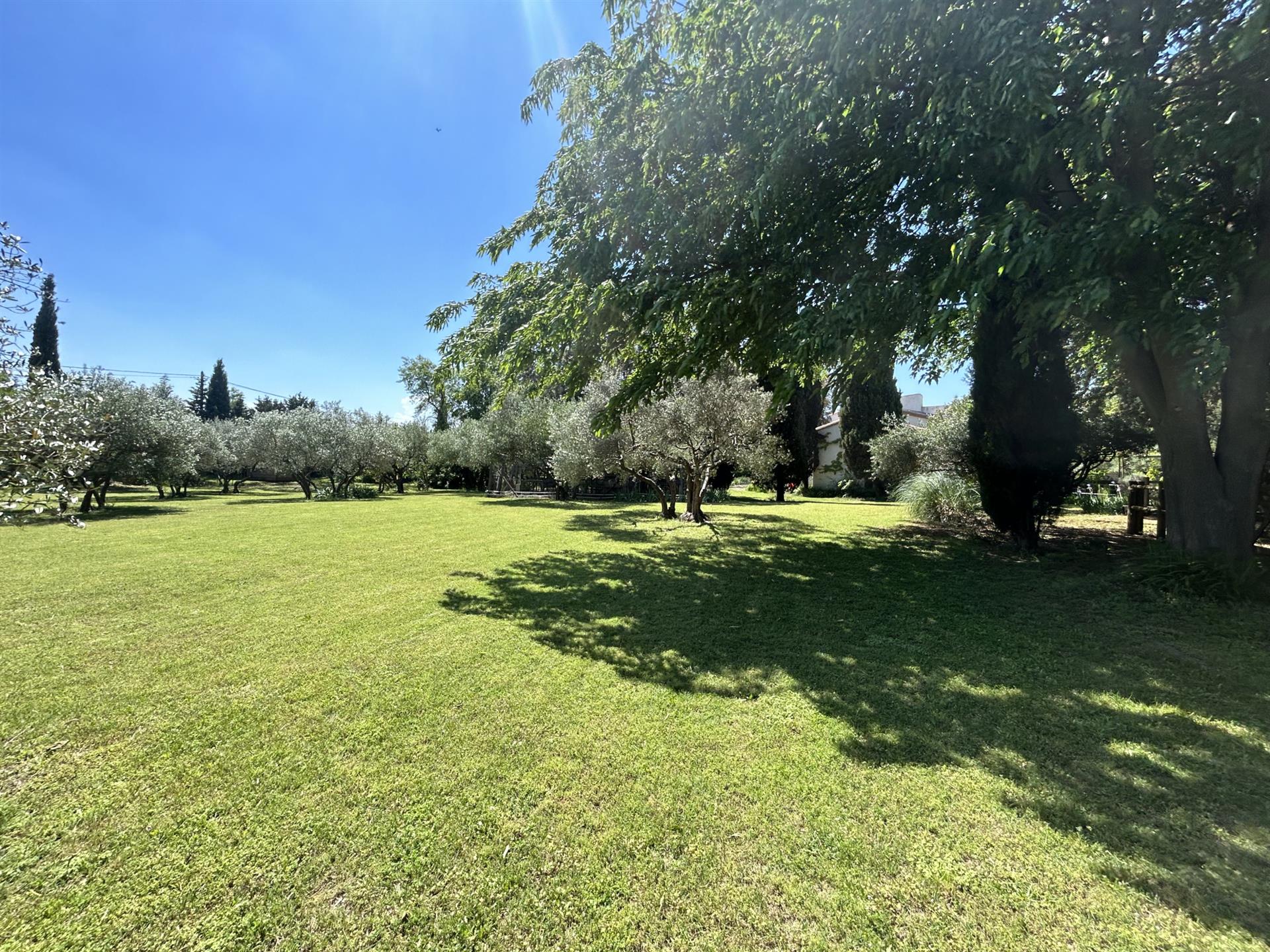 Maison à vendre, 188m², Uzès