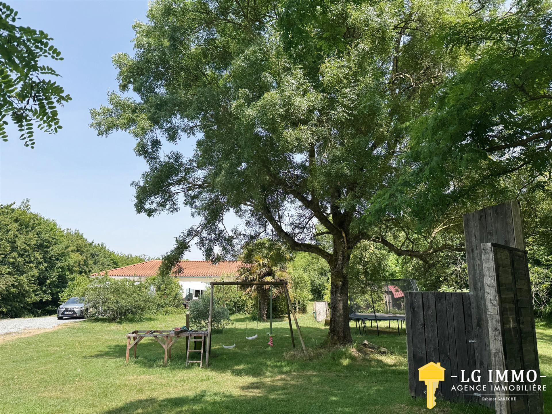 Maison à vendre, 147m², Grézac