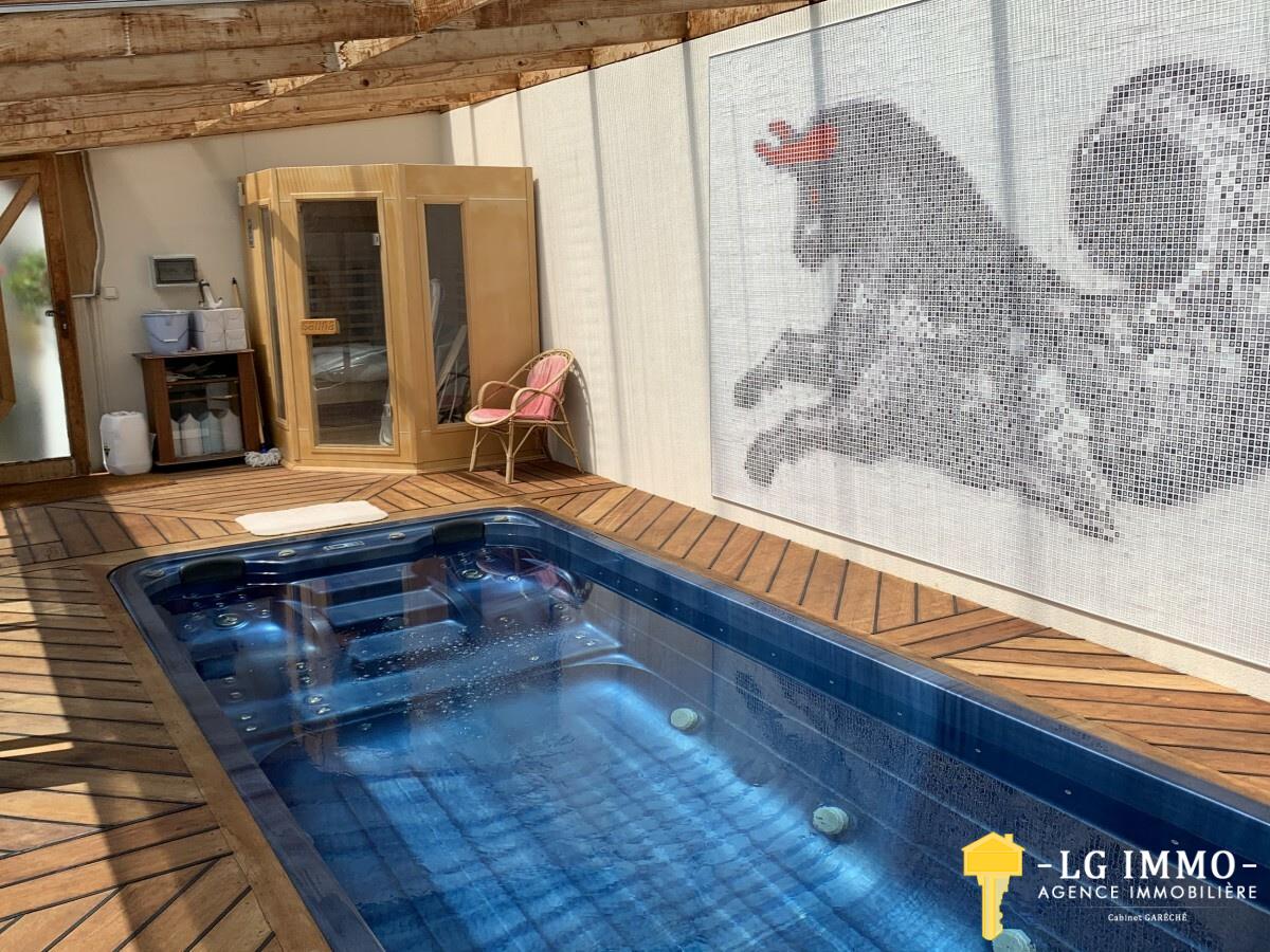 Maison à vendre, 350m², Lorignac