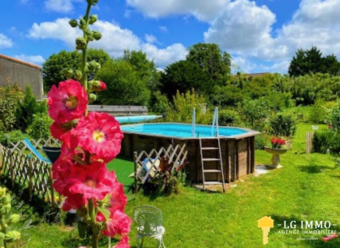 Maison à vendre, 151m², Mortagne-sur-Gironde
