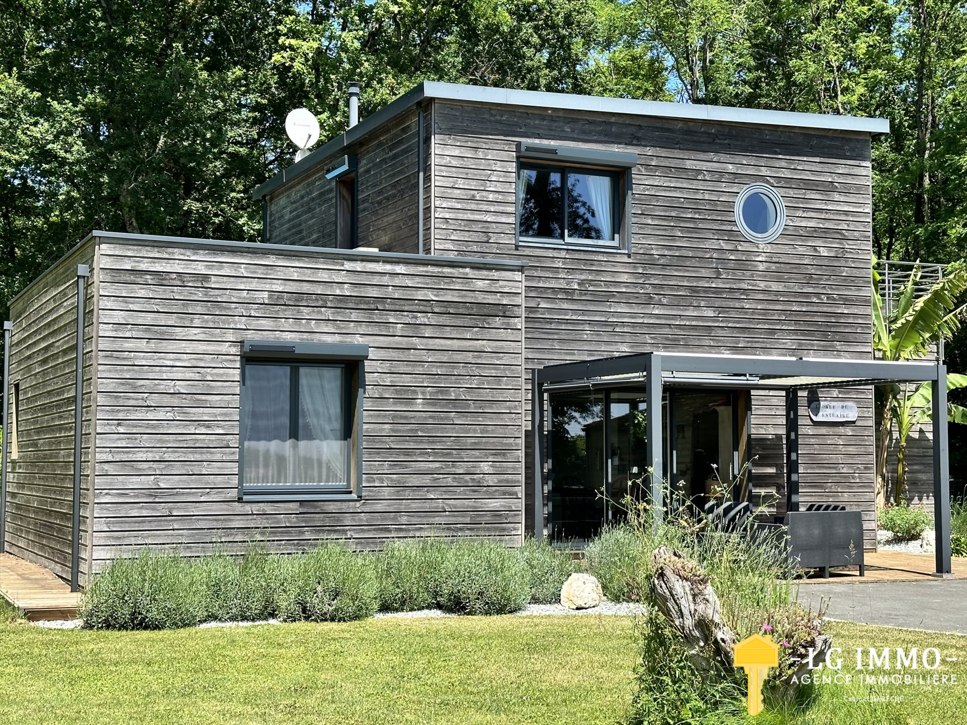 Maison à vendre, 114m², Mortagne-sur-Gironde