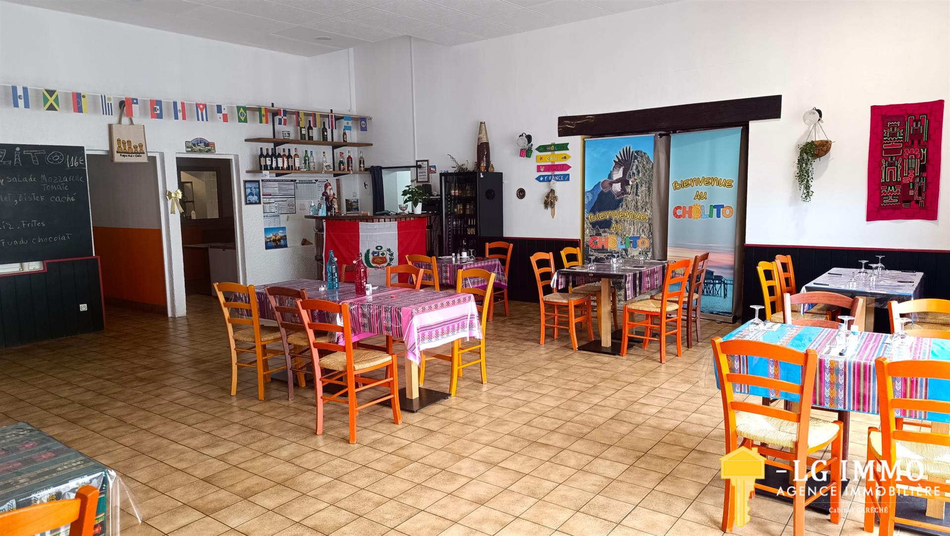 Maison à vendre, 242m², Saint-Genis-de-Saintonge