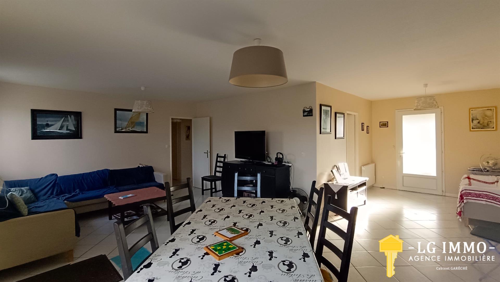 Maison à vendre, 100m², Saint-André-de-Lidon