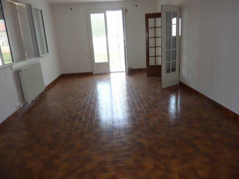 Maison à vendre, 95m², Saulgé