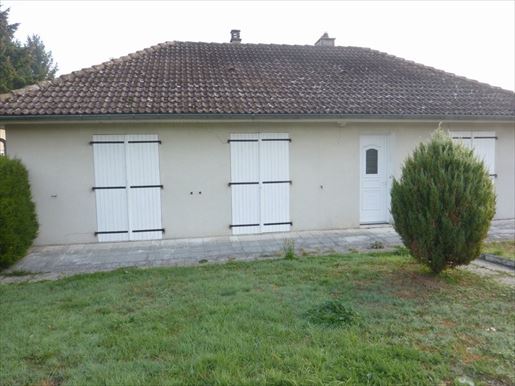 Maison 4 pièces 95 m² · à Saulgé · 95 m² · 65 400 €