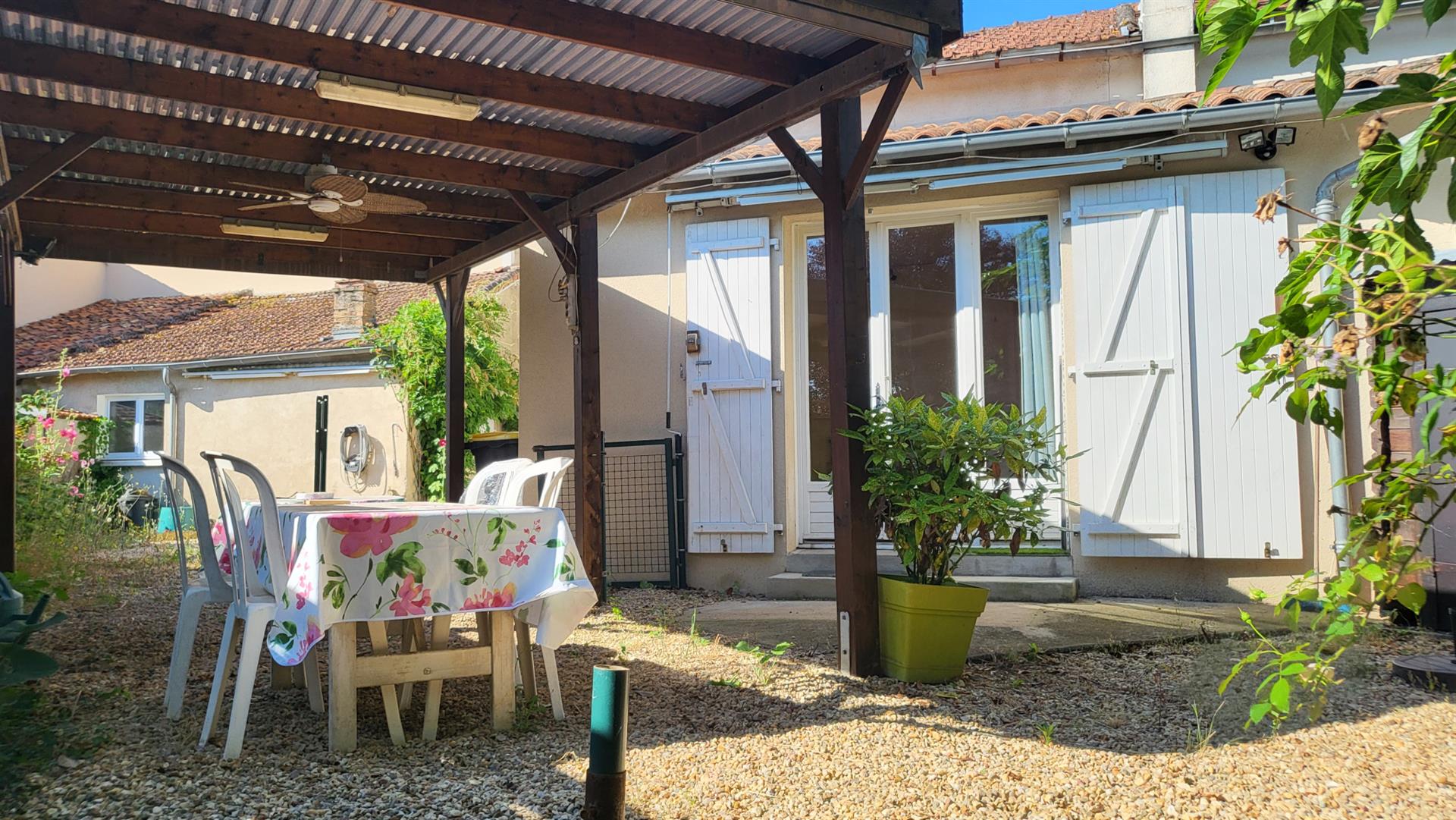 Maison à vendre, 123m², Lussac-les-Châteaux
