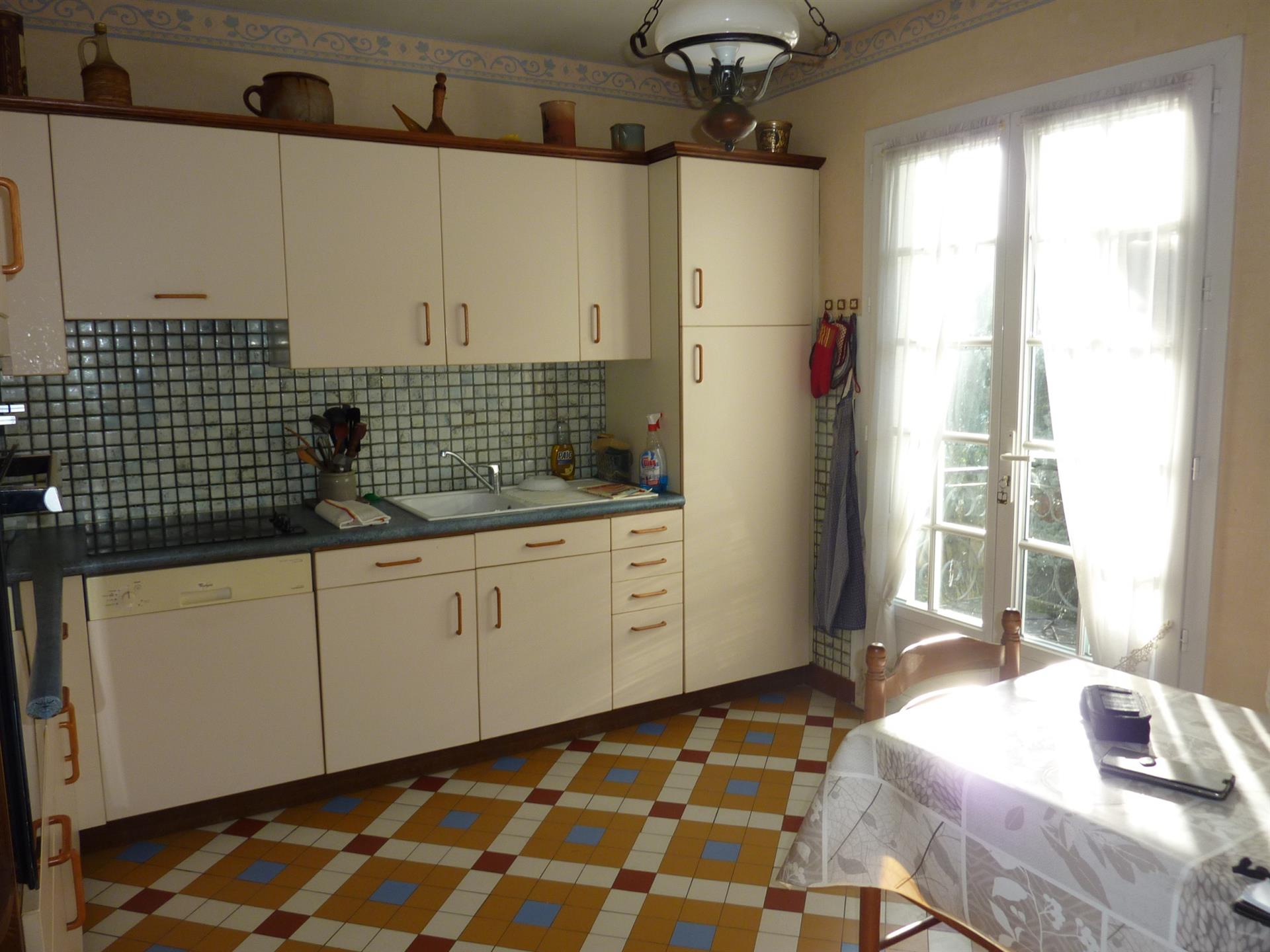 Maison à vendre, 90m², Montmorillon