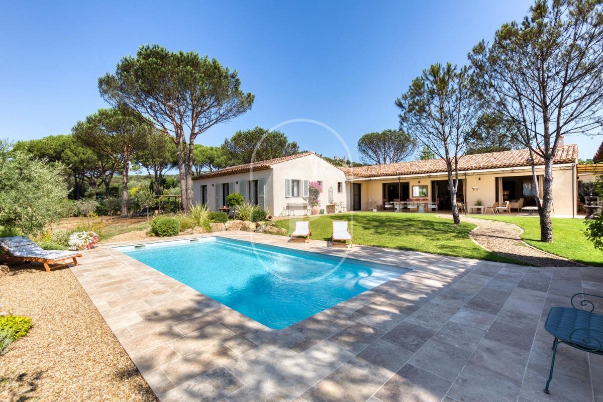 Maison à vendre, 200m², Grimaud