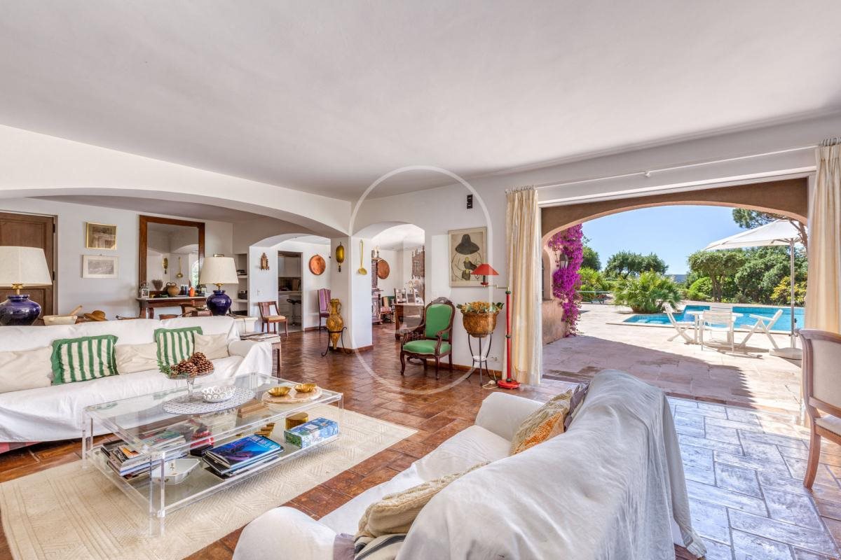 Maison à vendre, 328m², Grimaud