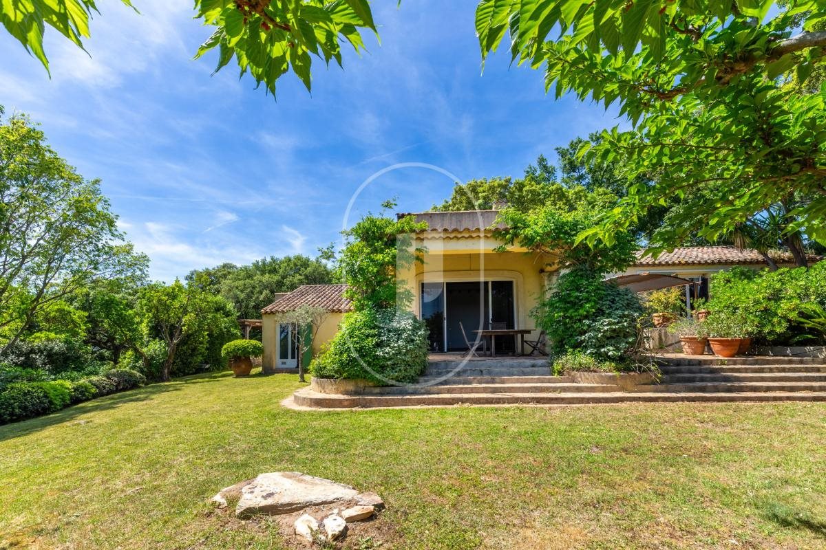 Maison à vendre, 180m², Grimaud