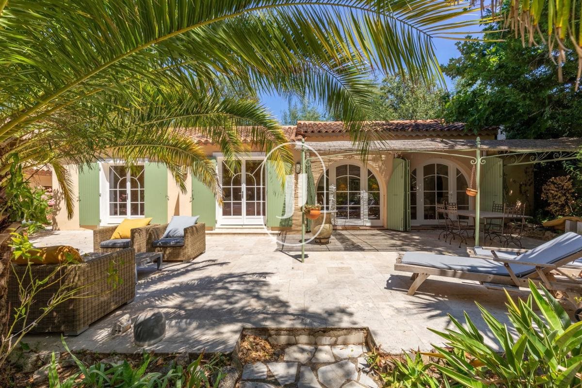 Maison à vendre, 318m², Grimaud