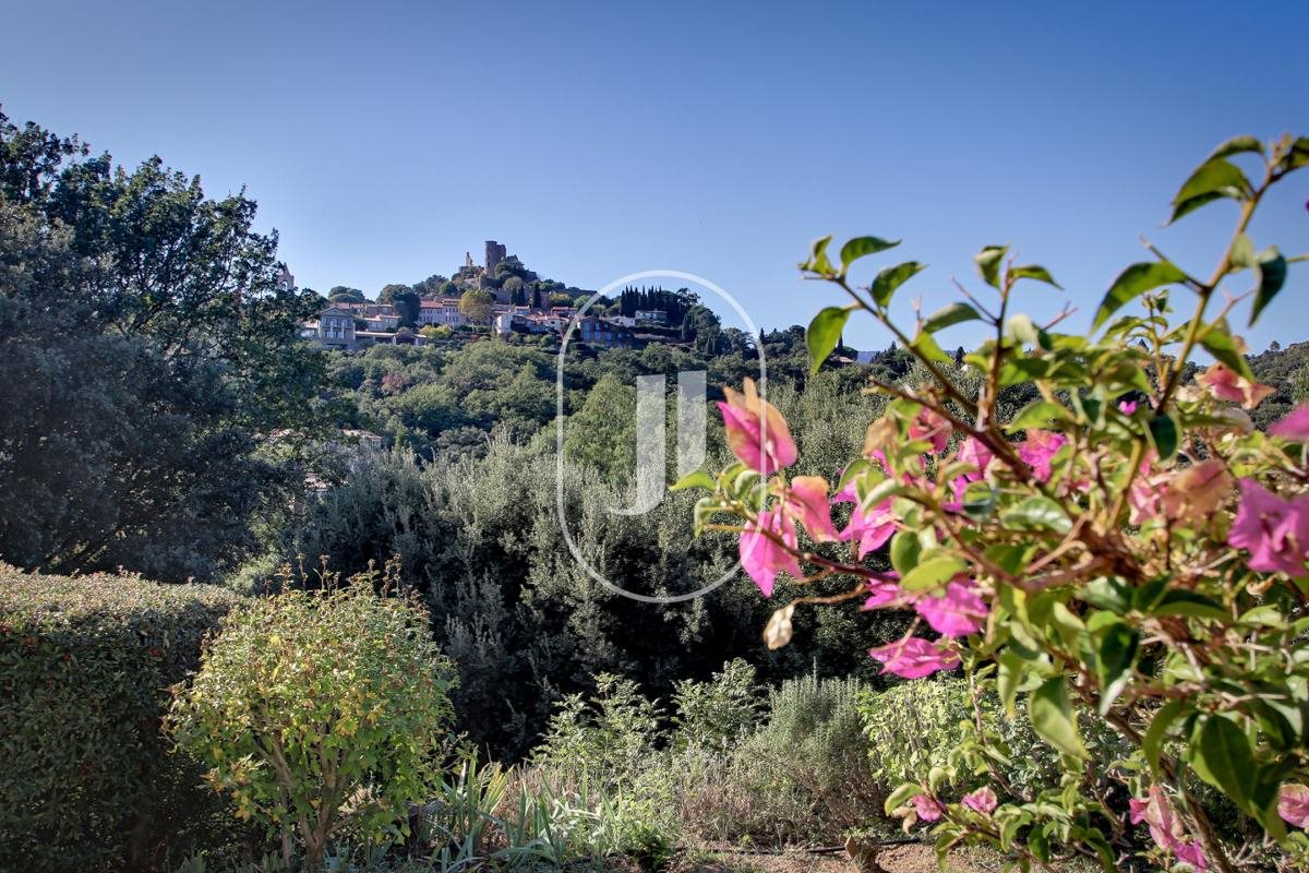 Maison à vendre, 240m², Grimaud