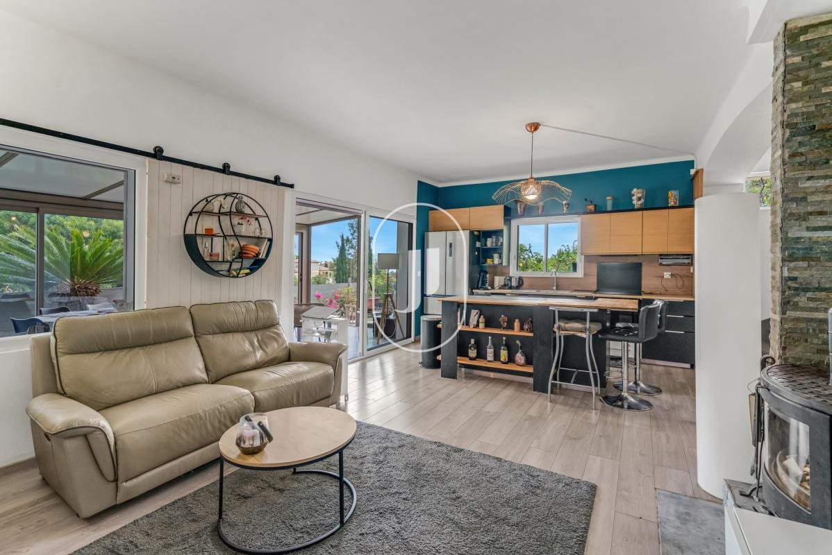 Maison à vendre, 160m², Roquebrune-sur-Argens