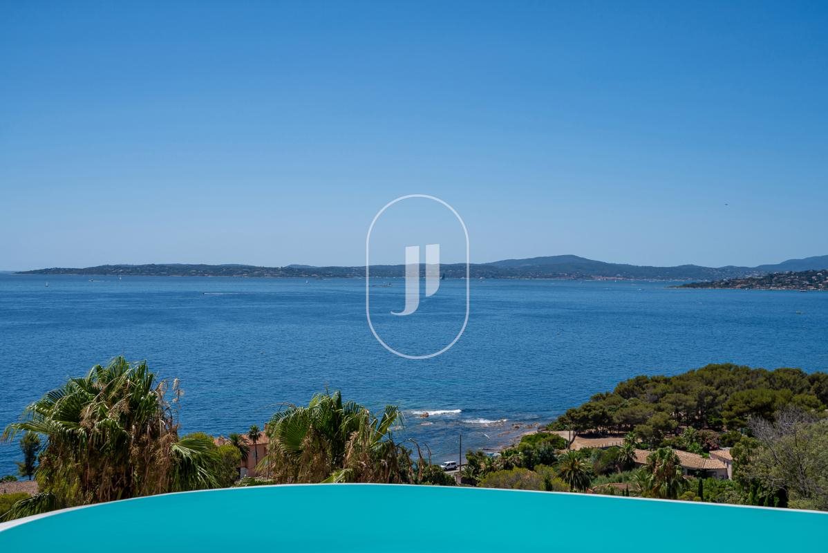 Maison à vendre, 150m², Roquebrune-sur-Argens