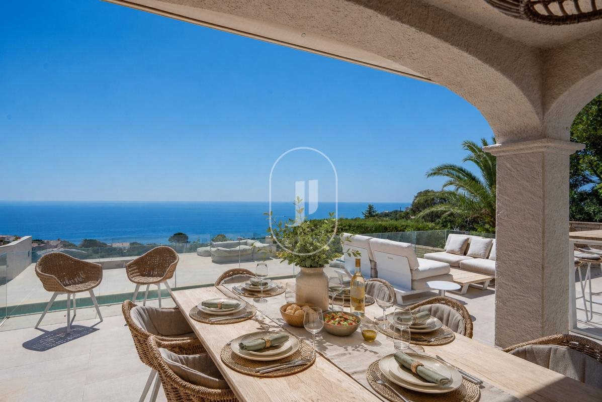 Maison à vendre, 153m², Roquebrune-sur-Argens
