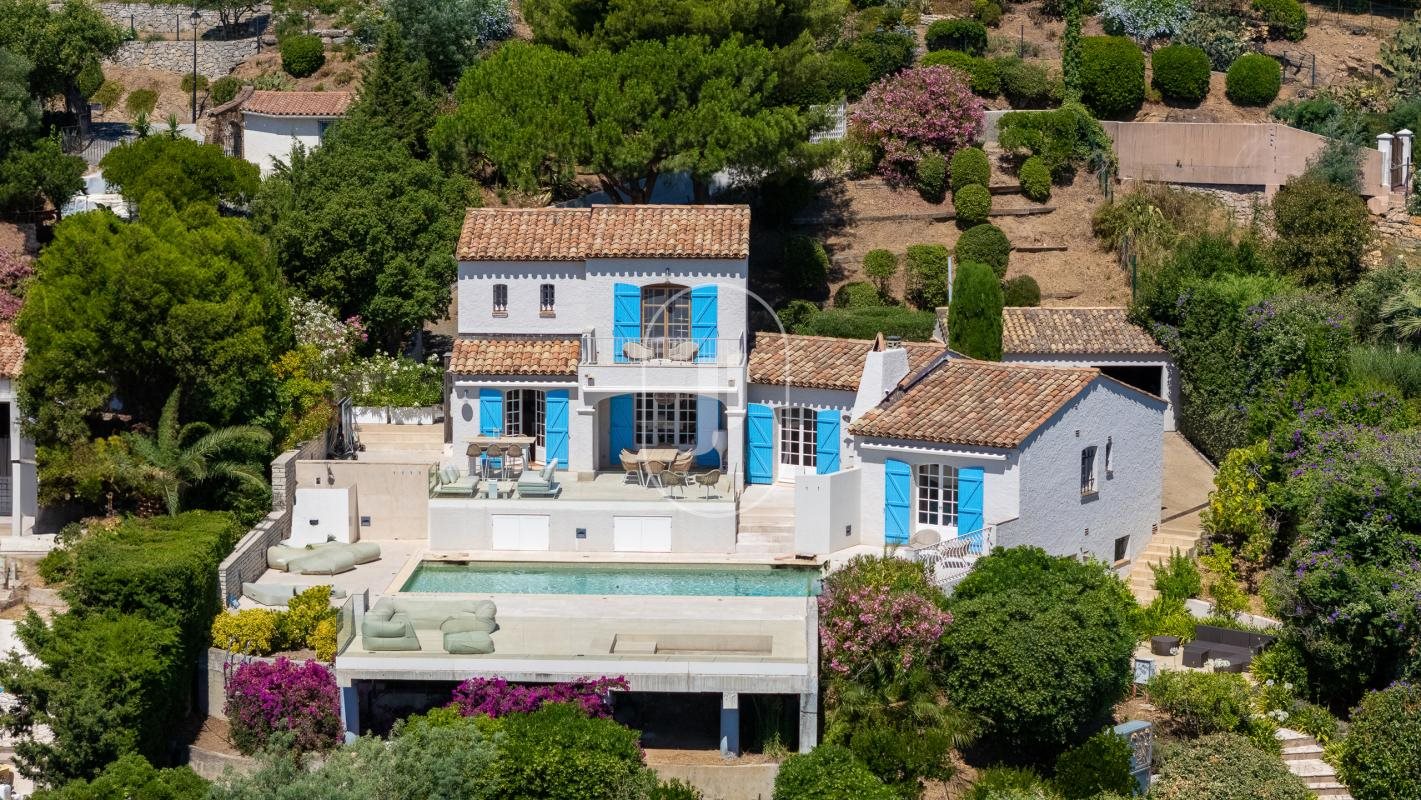 Maison à vendre, 153m², Roquebrune-sur-Argens