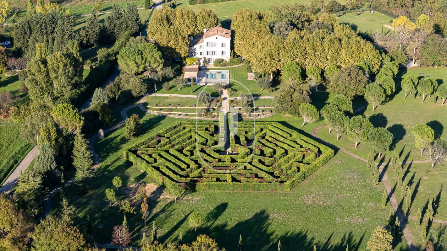 Maison à vendre, 677m², Fayence