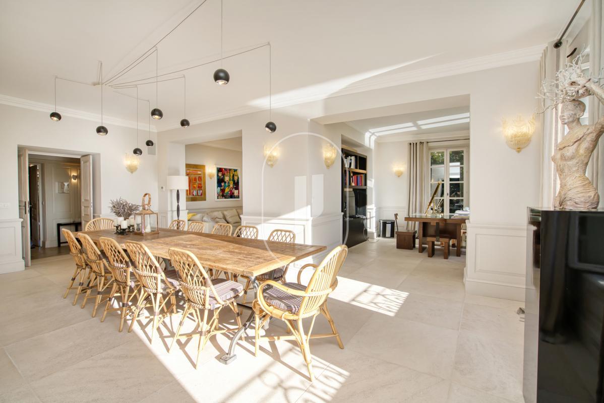 Maison à vendre, 677m², Fayence
