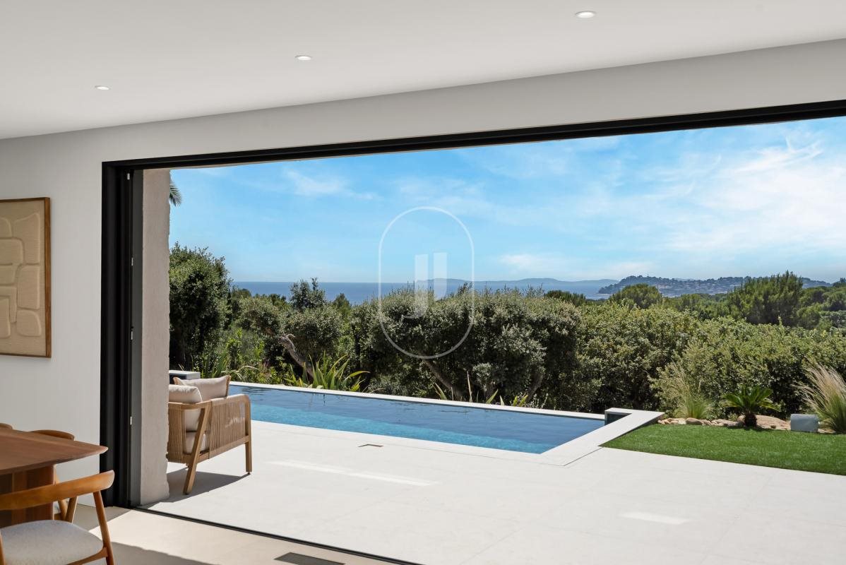 Maison à vendre, 256m², La Croix-Valmer