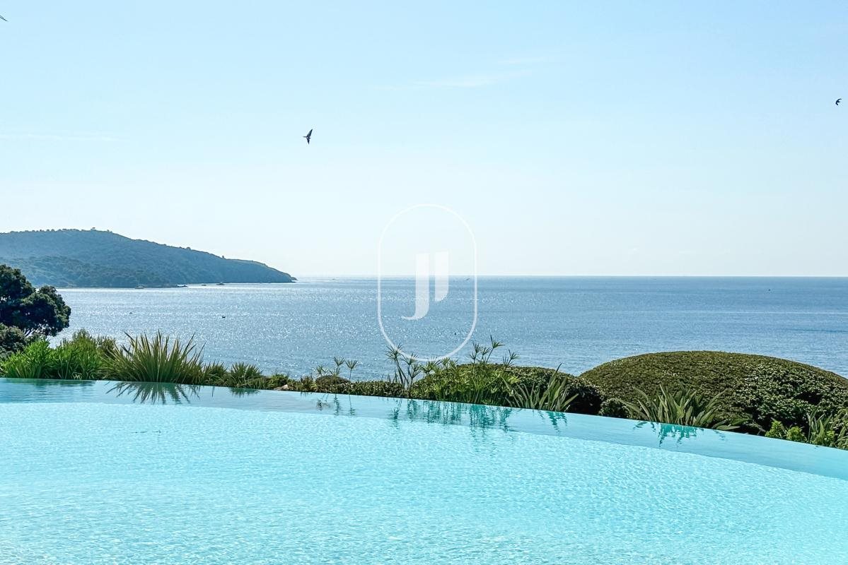 Maison à vendre, 470m², La Croix-Valmer