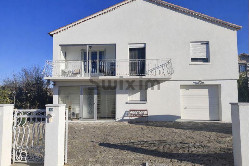 Maison à vendre, 100m², Saint-Julien-les-Rosiers