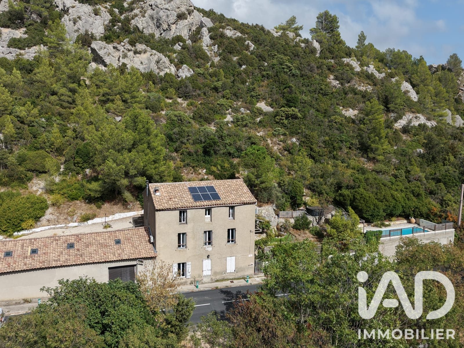Maison à vendre, 242m², Fontjoncouse
